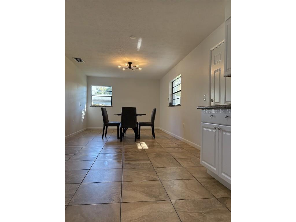 60 Outlook Street Umatilla FL 32784 A4670366 image11