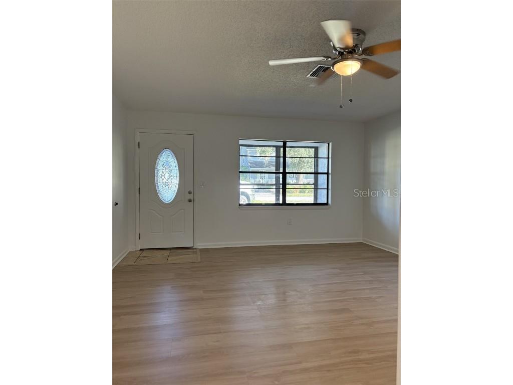 60 Outlook Street Umatilla FL 32784 A4670366 image19