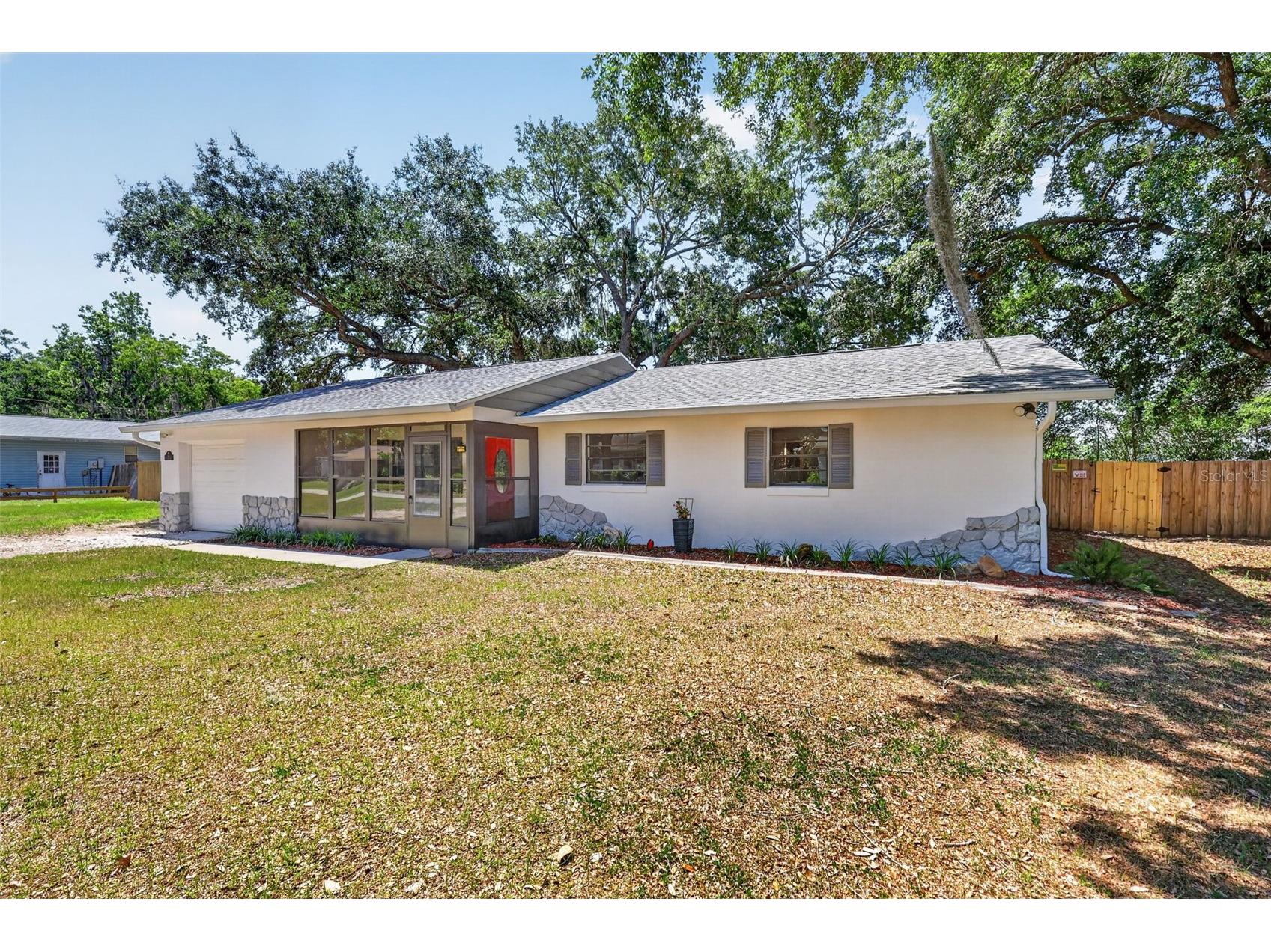 60 Outlook Street Umatilla FL 32784 G5112477 image2
