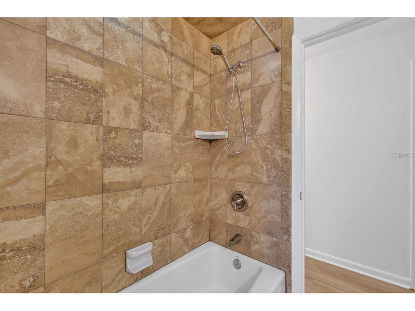 60 Outlook Street Umatilla FL 32784 G5112477 image28