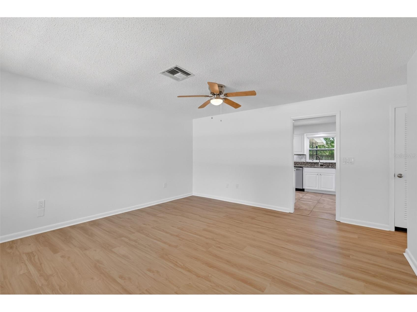 60 Outlook Street Umatilla FL 32784 G5112477 image8