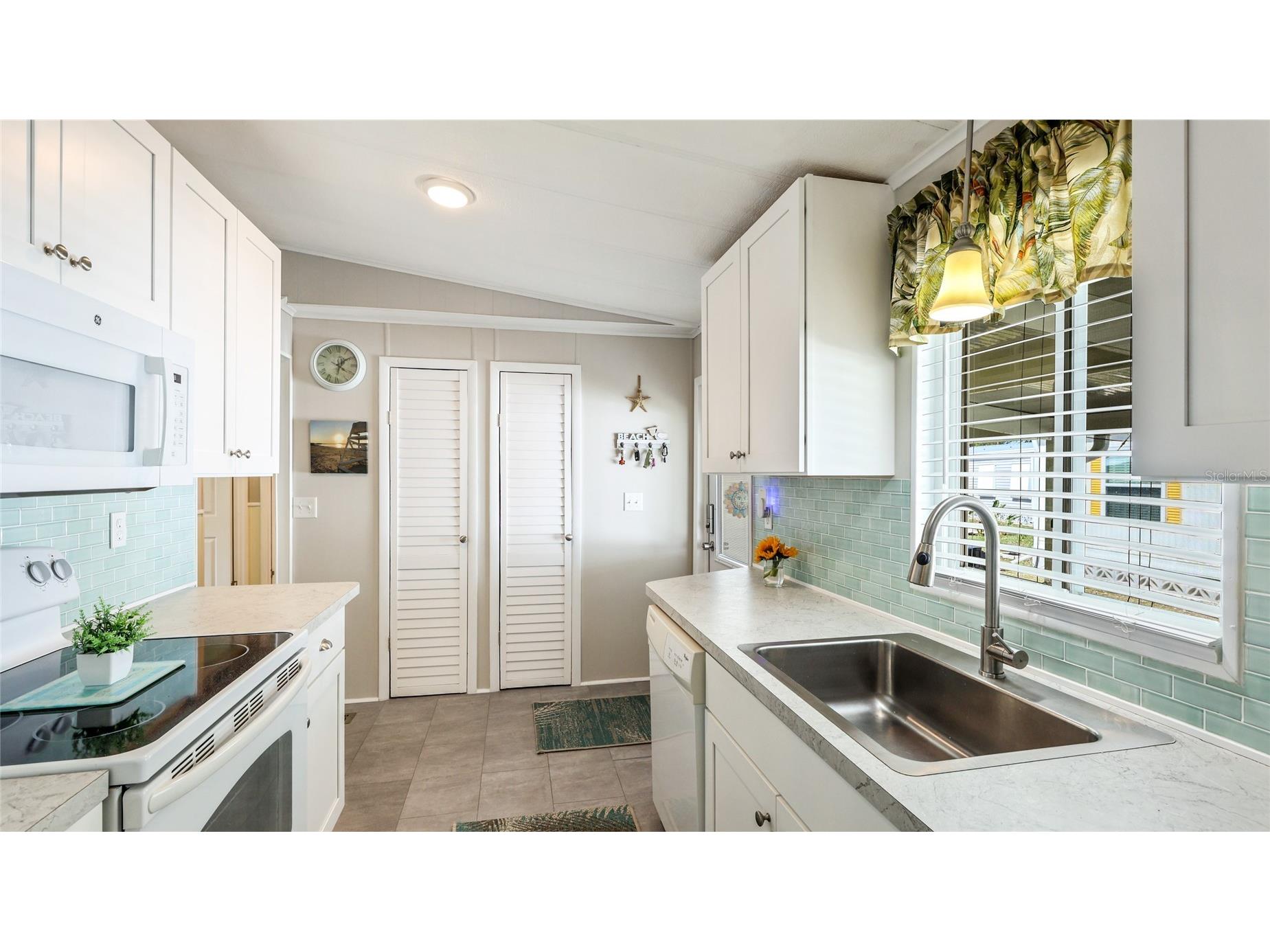 60 S Easter Island Circle Englewood FL 34223 D6144536 image10