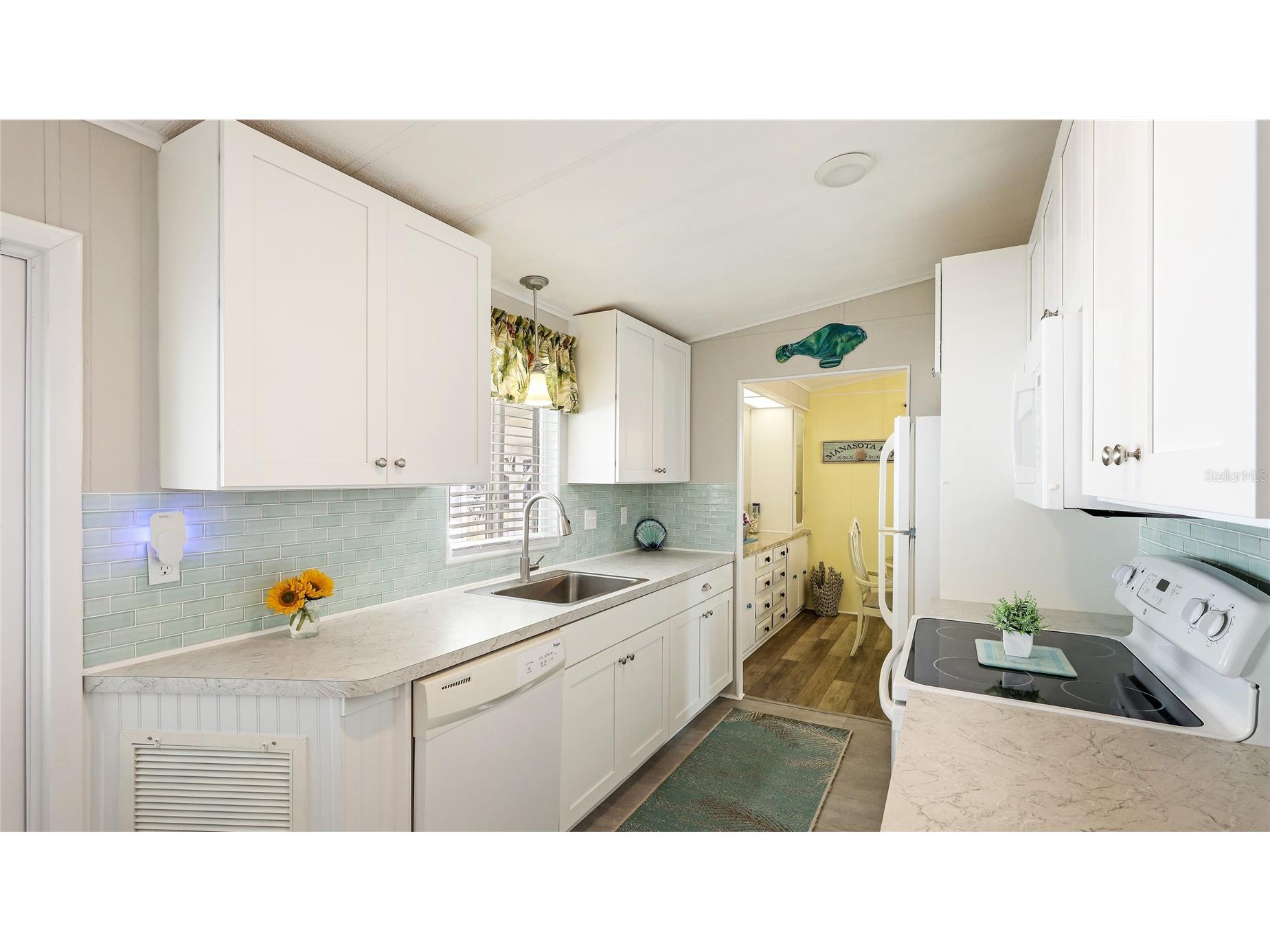 60 S Easter Island Circle Englewood FL 34223 D6144536 image9