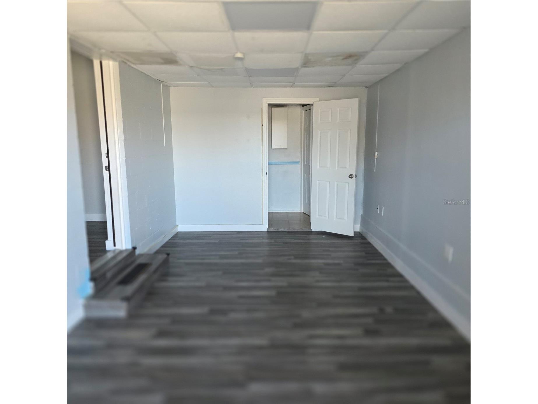 60 S Semoran Boulevard Orlando FL 32807 S5144437 image4