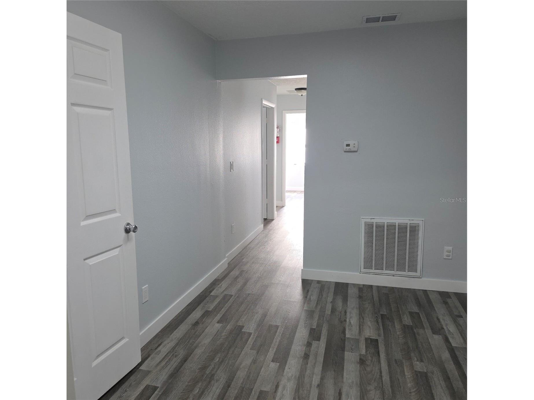 60 S Semoran Boulevard Orlando FL 32807 S5144437 image6