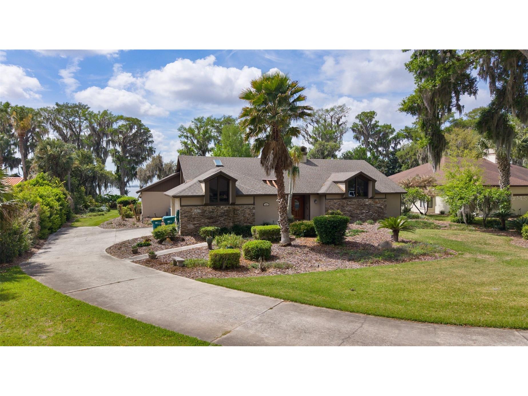 60 Sand Lake Place Eustis FL 32726 G5110527 image1