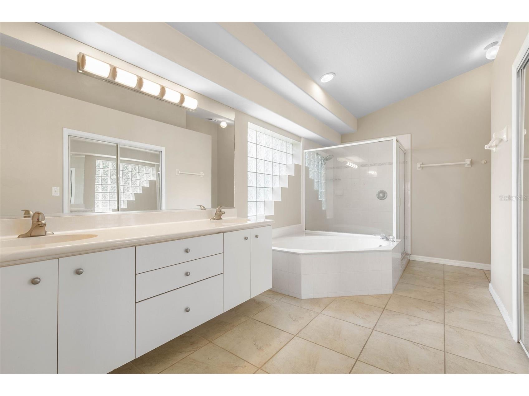 60 Villa Lago Lane Ormond Beach FL 32174 FC317560 image20