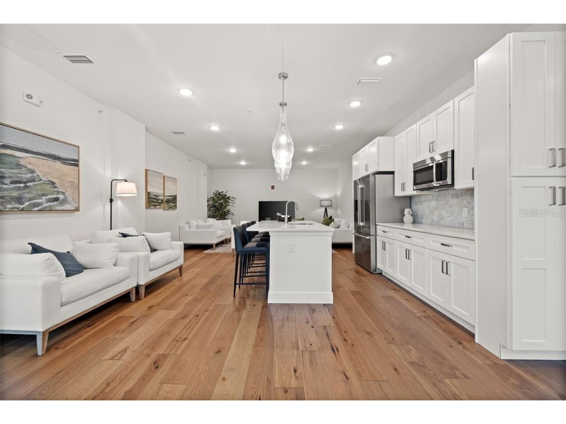 600 3rd Avenue S #205 Saint Petersburg FL 33701 TB8419173 image49