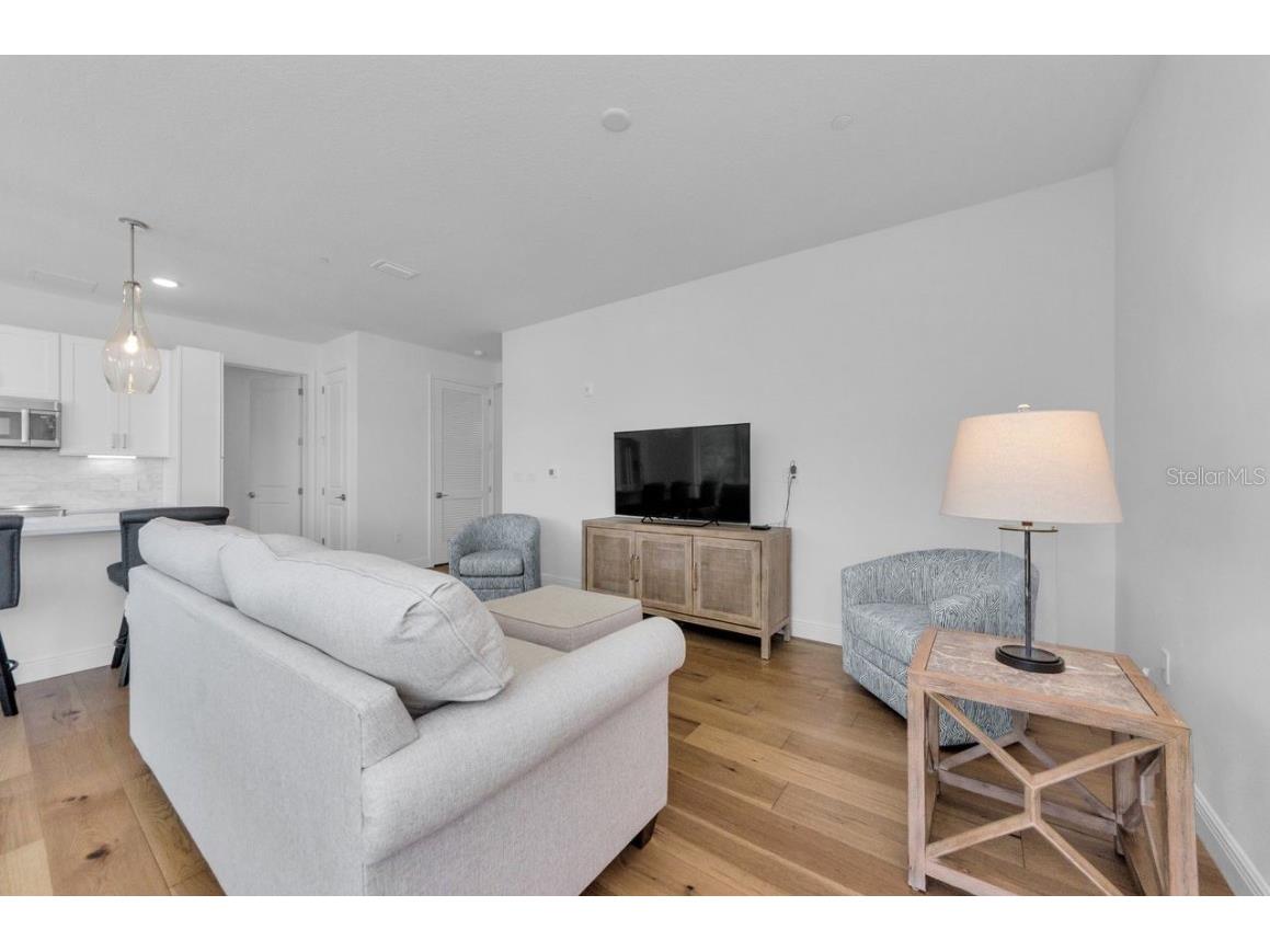 600 3rd Avenue S #301 Saint Petersburg FL 33701 TB8399780 image11