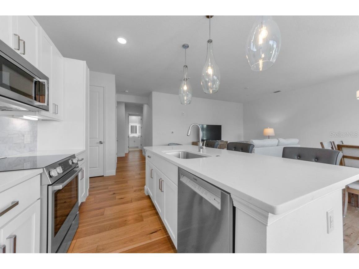 600 3rd Avenue S #301 Saint Petersburg FL 33701 TB8399780 image17