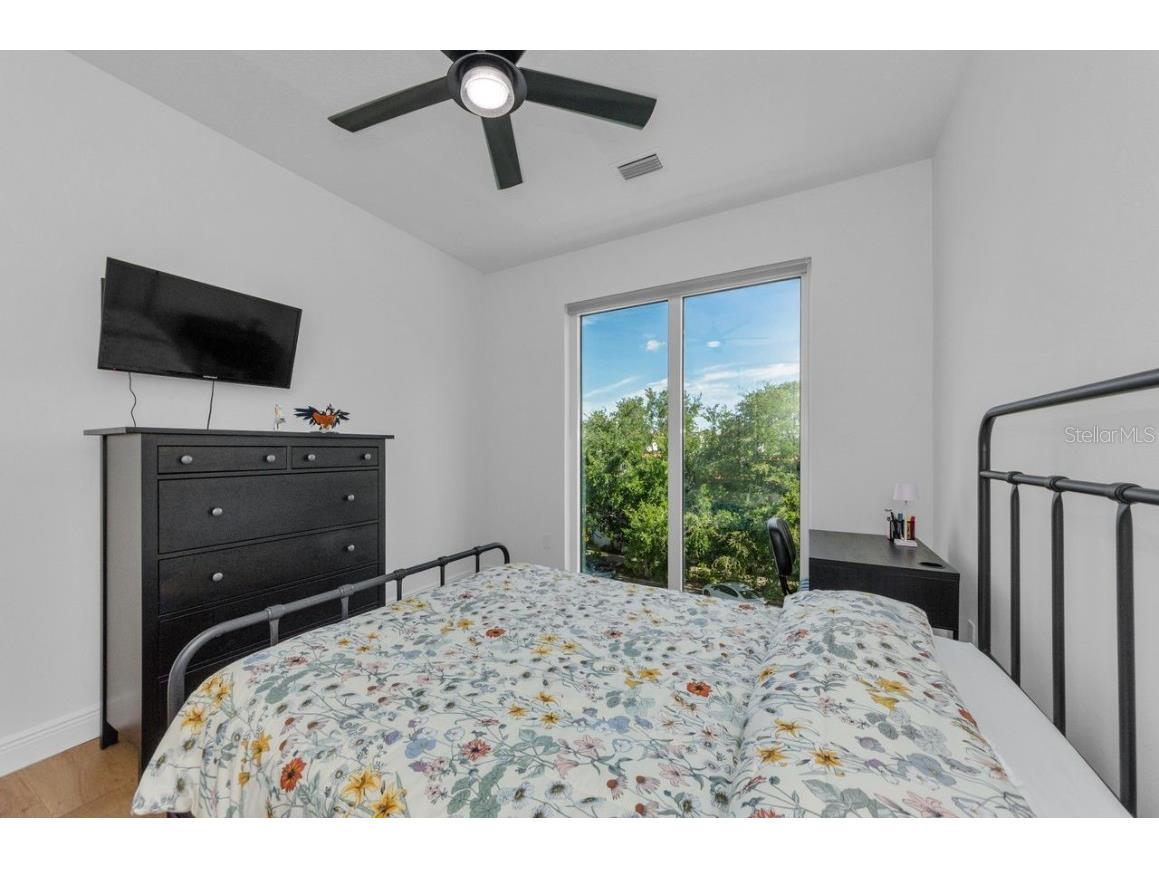 600 3rd Avenue S #301 Saint Petersburg FL 33701 TB8399780 image29