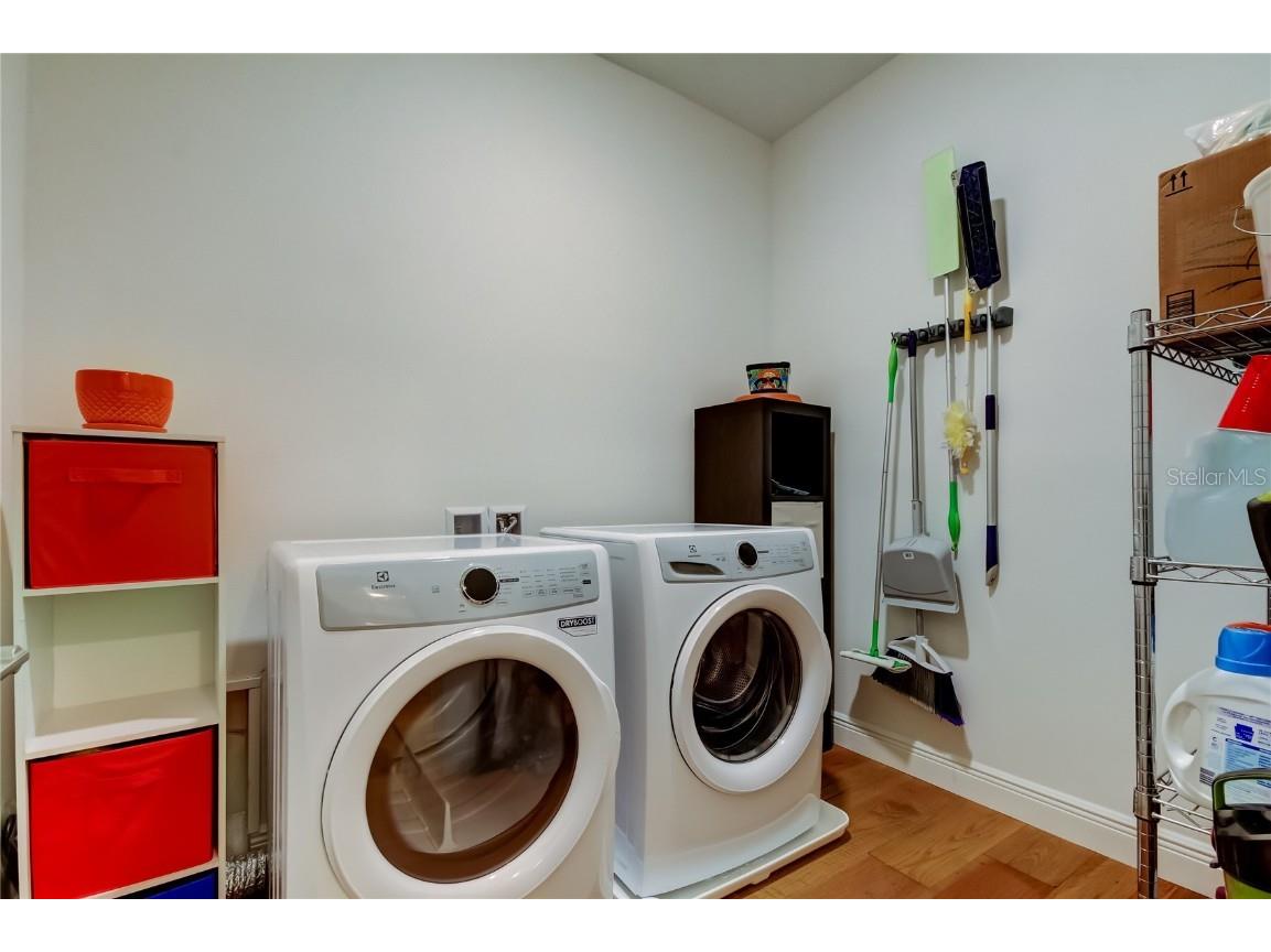 600 3rd Avenue S #302 Saint Petersburg FL 33701 TB8440922 image35