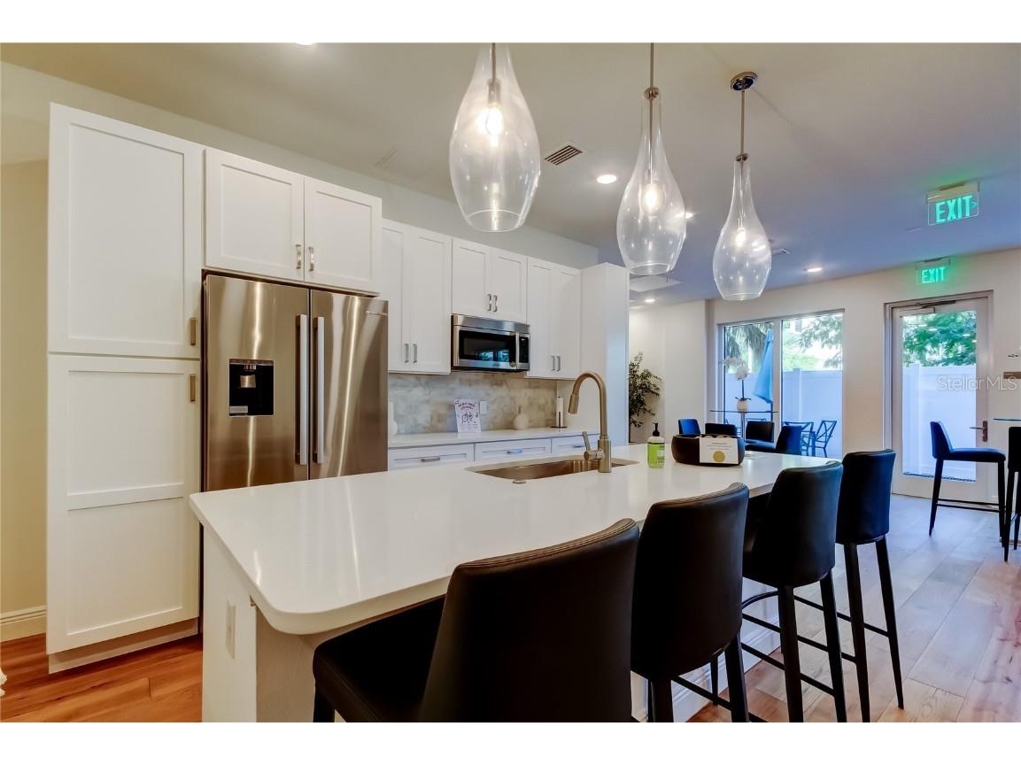 600 3rd Avenue S #302 Saint Petersburg FL 33701 TB8440922 image43