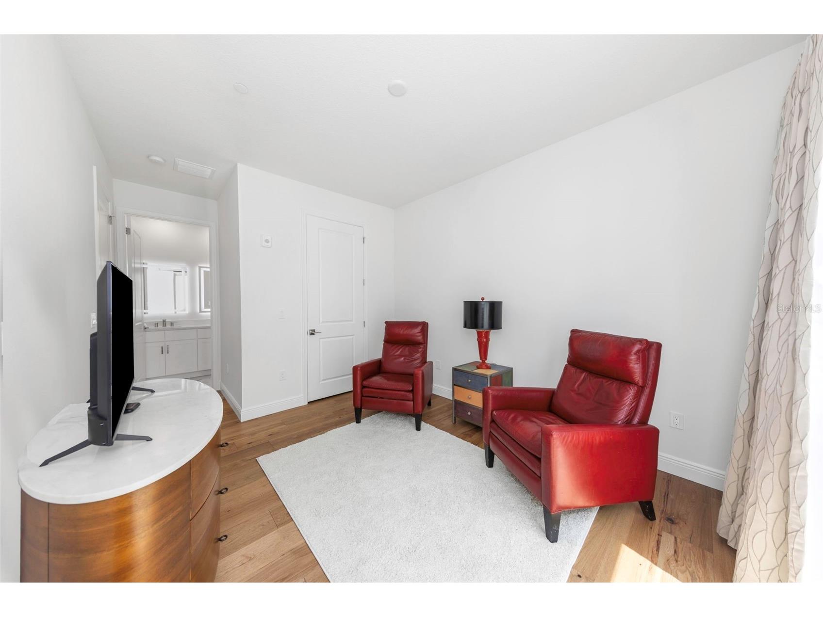 600 3rd Avenue S #305 Saint Petersburg FL 33701 TB8494585 image38