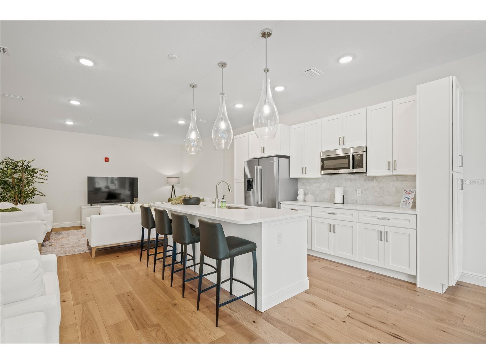 600 3rd Avenue S #307 Saint Petersburg FL 33701 TB8490779 image27