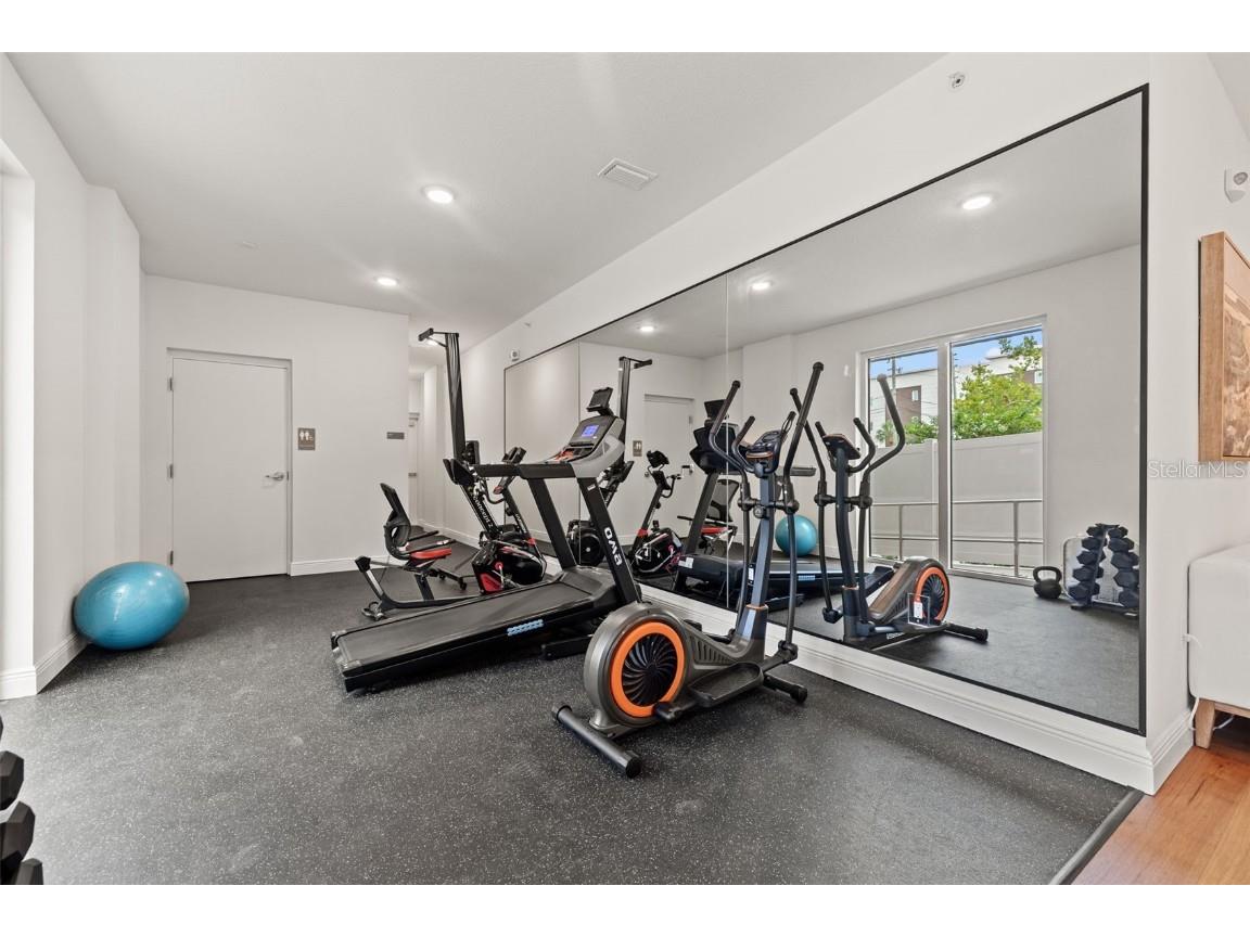 600 3rd Avenue S #405 Saint Petersburg FL 33701 TB8419265 image51