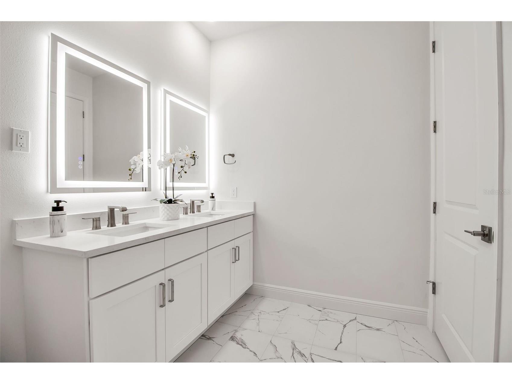 600 3rd Avenue S #406 Saint Petersburg FL 33701 TB8419243 image30