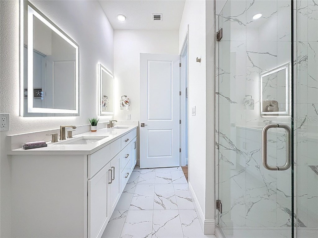 600 3rd Avenue S #508 Saint Petersburg FL 33701 TB8398100 image40