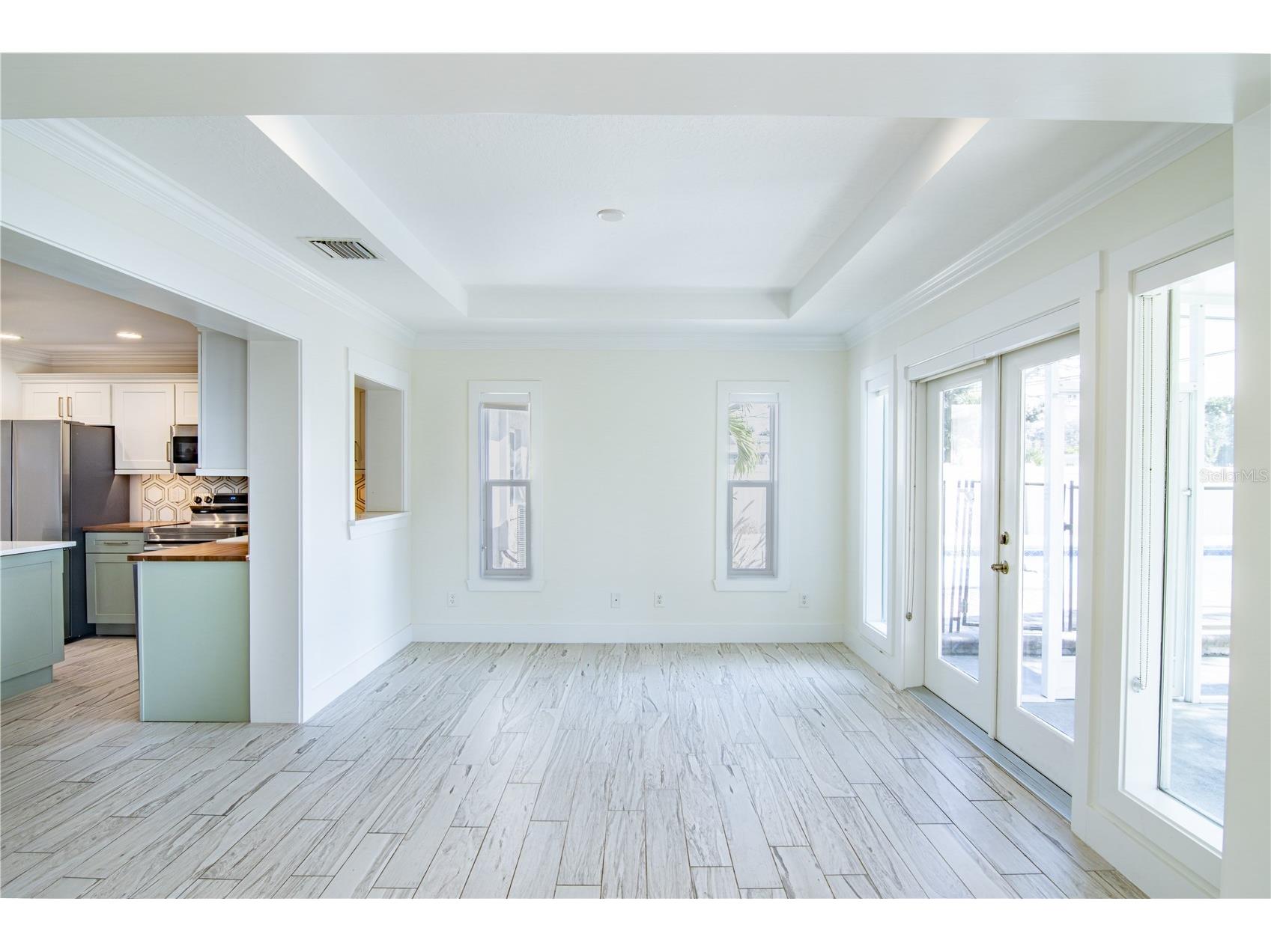 600 43rd Avenue NE Saint Petersburg FL 33703 TB8438903 image16