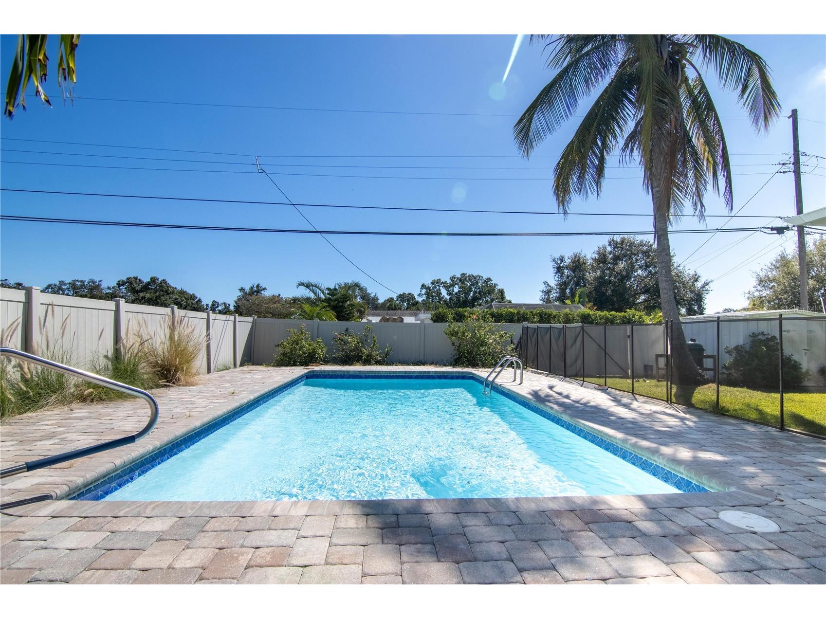 600 43rd Avenue NE Saint Petersburg FL 33703 TB8438903 image23