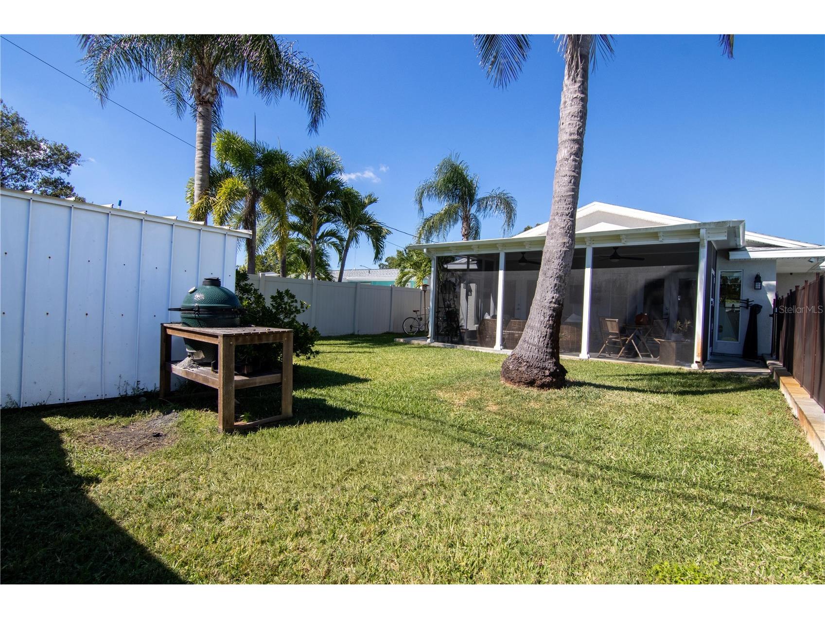 600 43rd Avenue NE Saint Petersburg FL 33703 TB8438903 image26