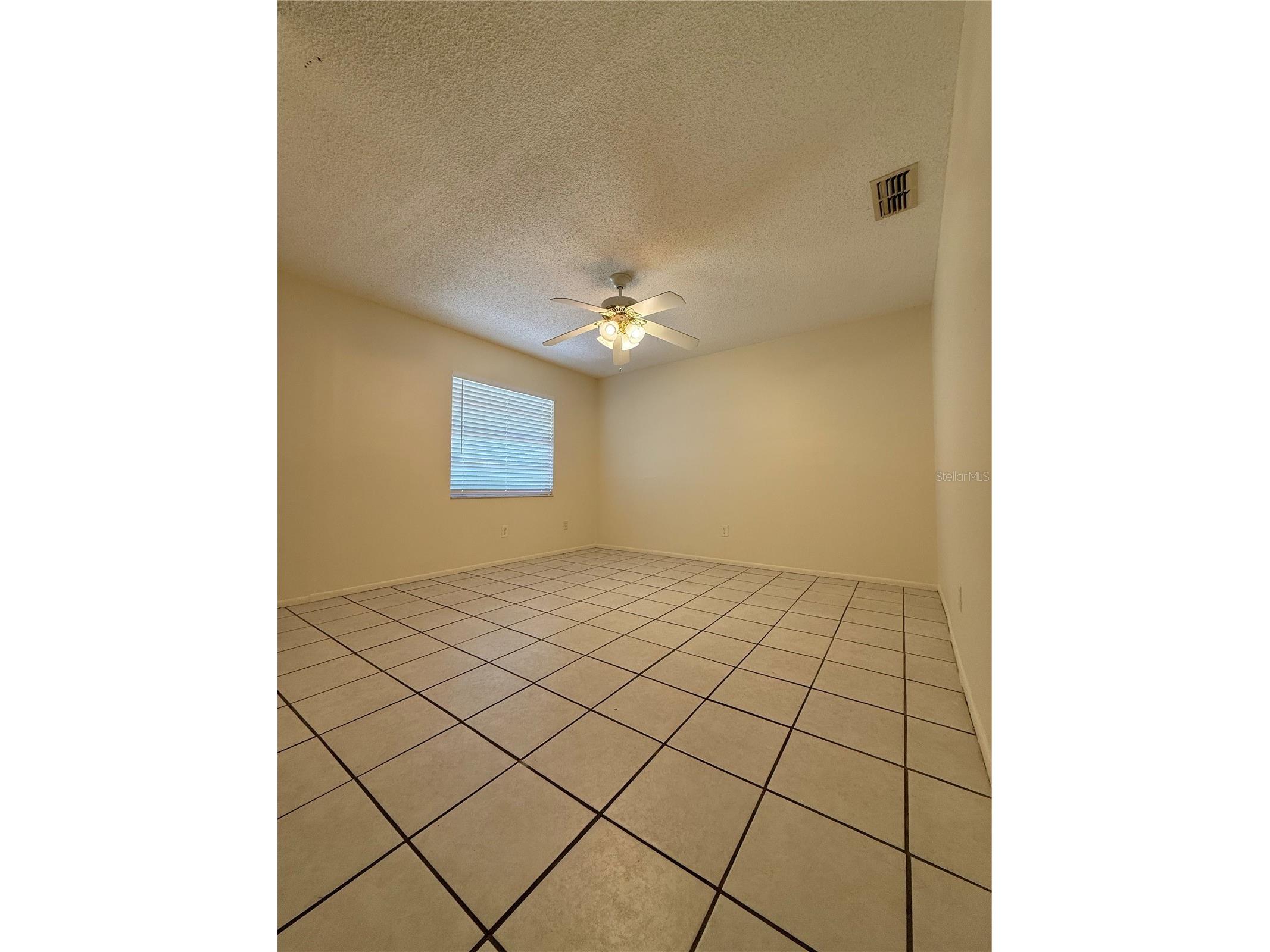 600 6th Avenue SE Largo FL 33771 TB8499064 image24