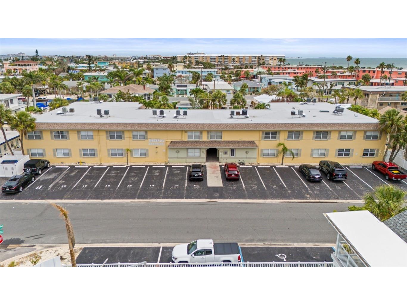 600 71st Avenue #18 Saint Pete Beach FL 33706 TB8387263 image1