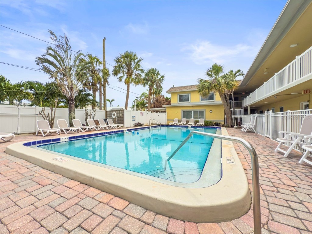 600 71st Avenue #18 Saint Pete Beach FL 33706 TB8387263 image19