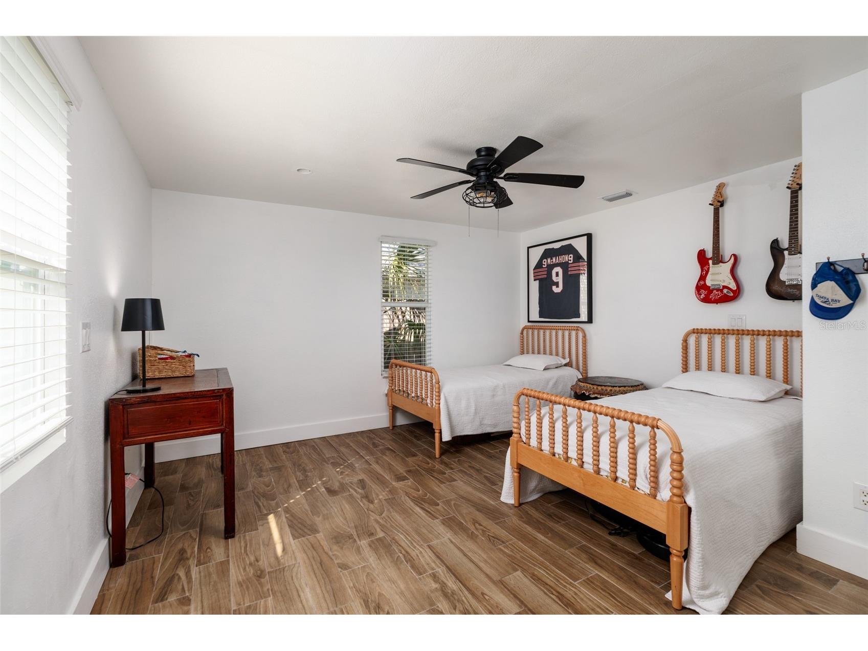 600 74th Avenue N Saint Petersburg FL 33702 TB8477629 image14
