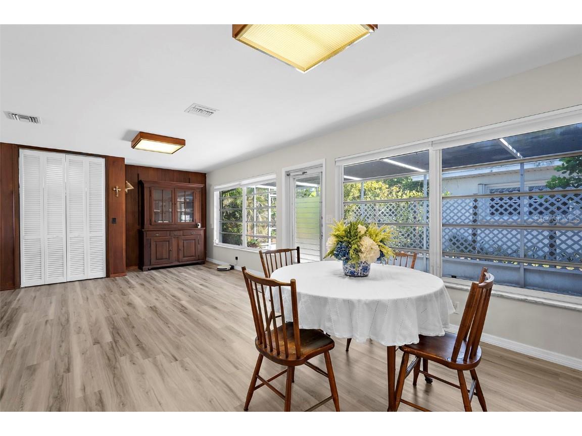 600 Alhambra Road Venice FL 34285 A4658854 image16