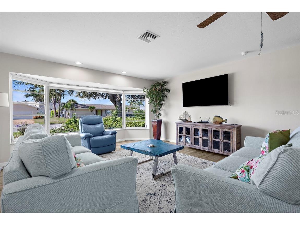 600 Alhambra Road Venice FL 34285 A4658854 image9