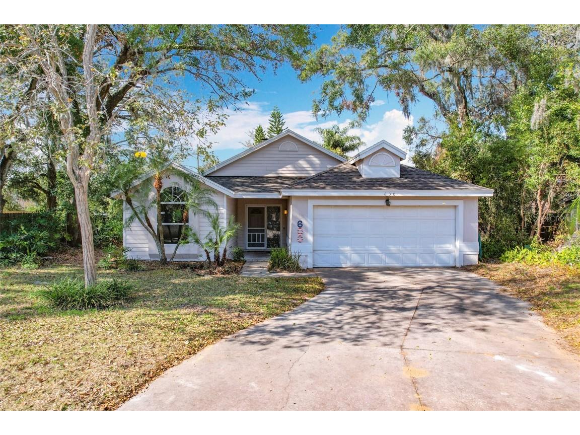 600 Arlington Court Eustis FL 32726 - LAKE JOANNA G5092911 image1