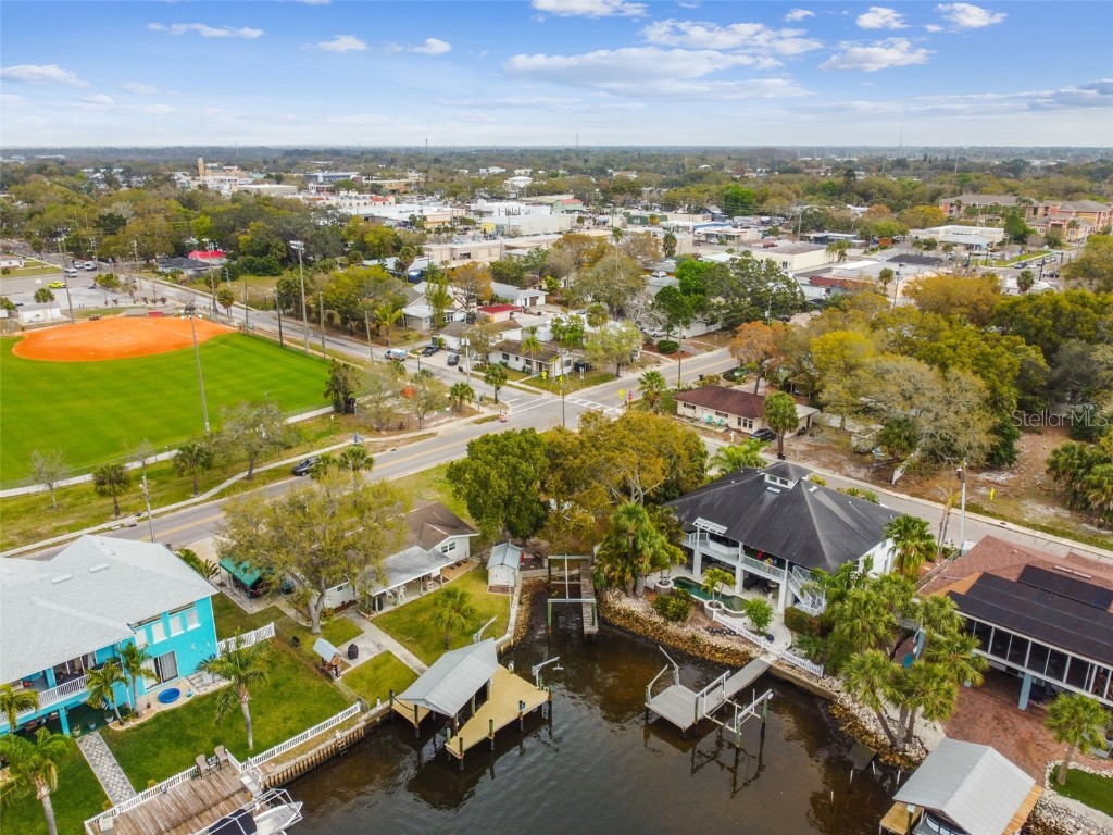 600 Banana Street Tarpon Springs FL 34689 - WHITCOMB BAYOU T3507335 image5