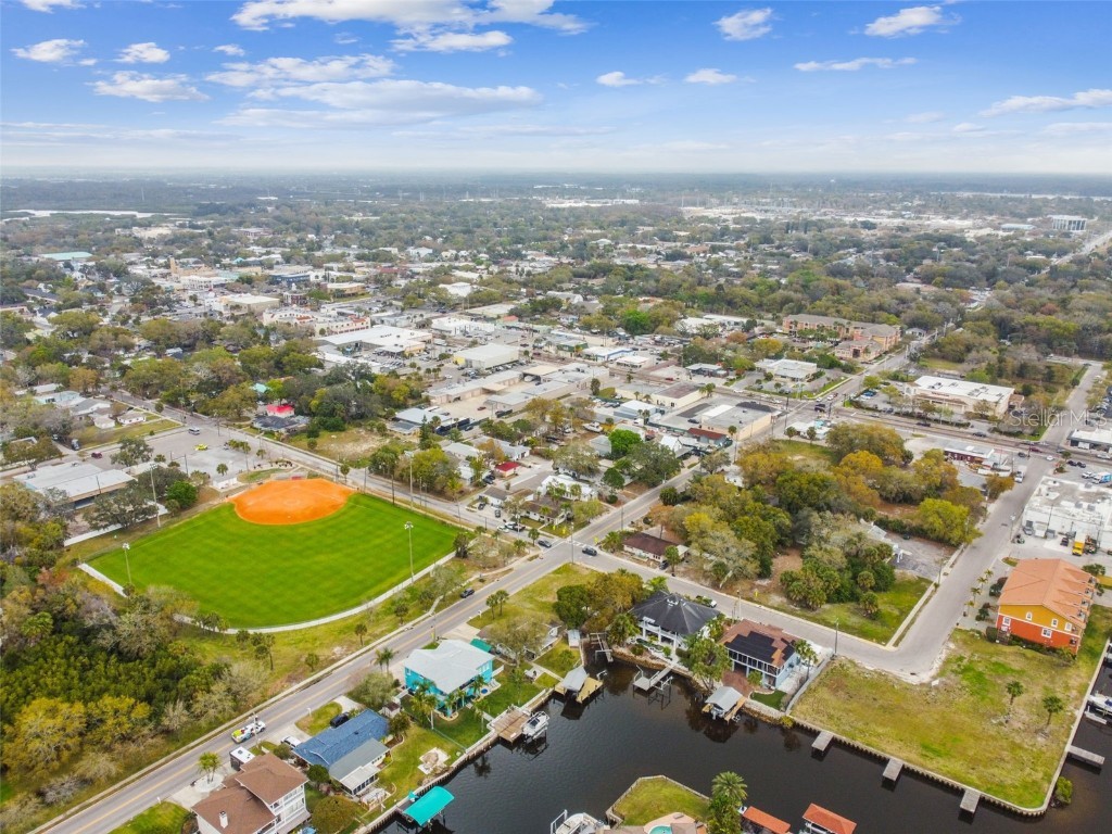 600 Banana Street Tarpon Springs FL 34689 - WHITCOMB BAYOU T3507335 image7