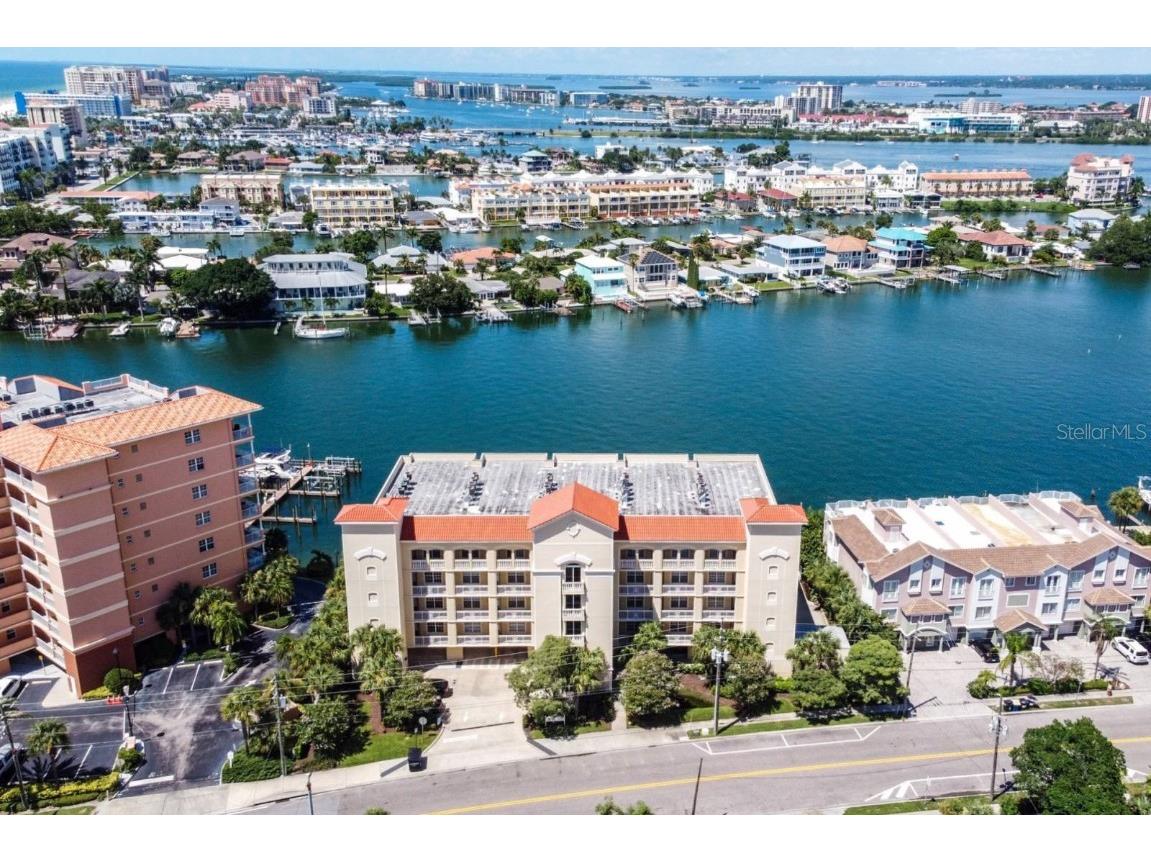 600 Bayway Boulevard #304 Clearwater FL 33767 - CLEARWATER BAY TB8377425 image1