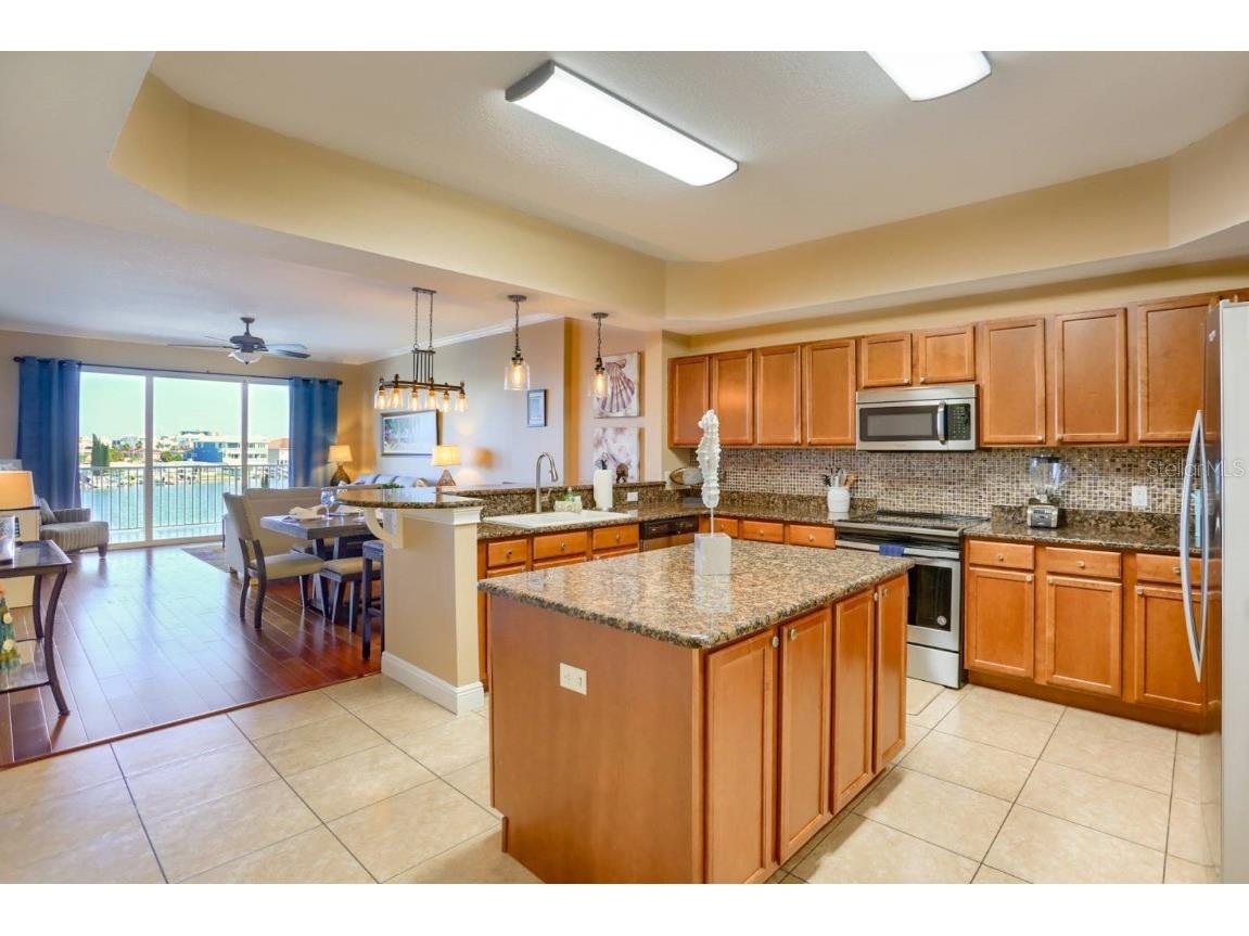 600 Bayway Boulevard #304 Clearwater FL 33767 - CLEARWATER BAY TB8377425 image11