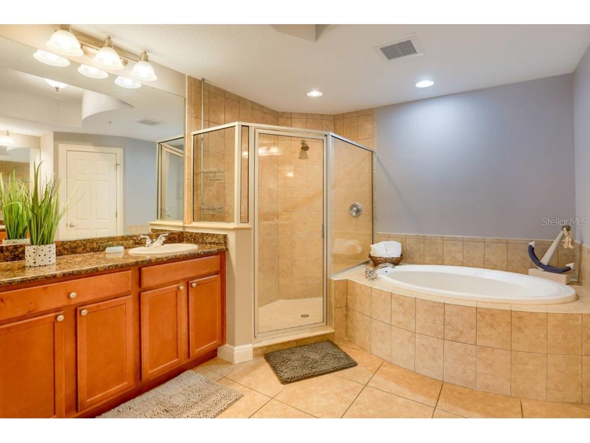 600 Bayway Boulevard #304 Clearwater FL 33767 - CLEARWATER BAY TB8377425 image18