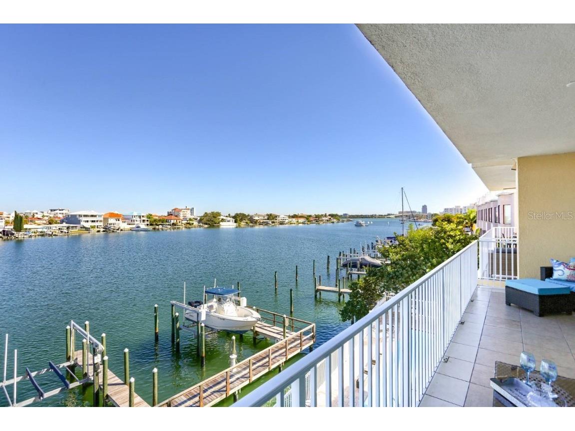 600 Bayway Boulevard #304 Clearwater FL 33767 - CLEARWATER BAY TB8377425 image2