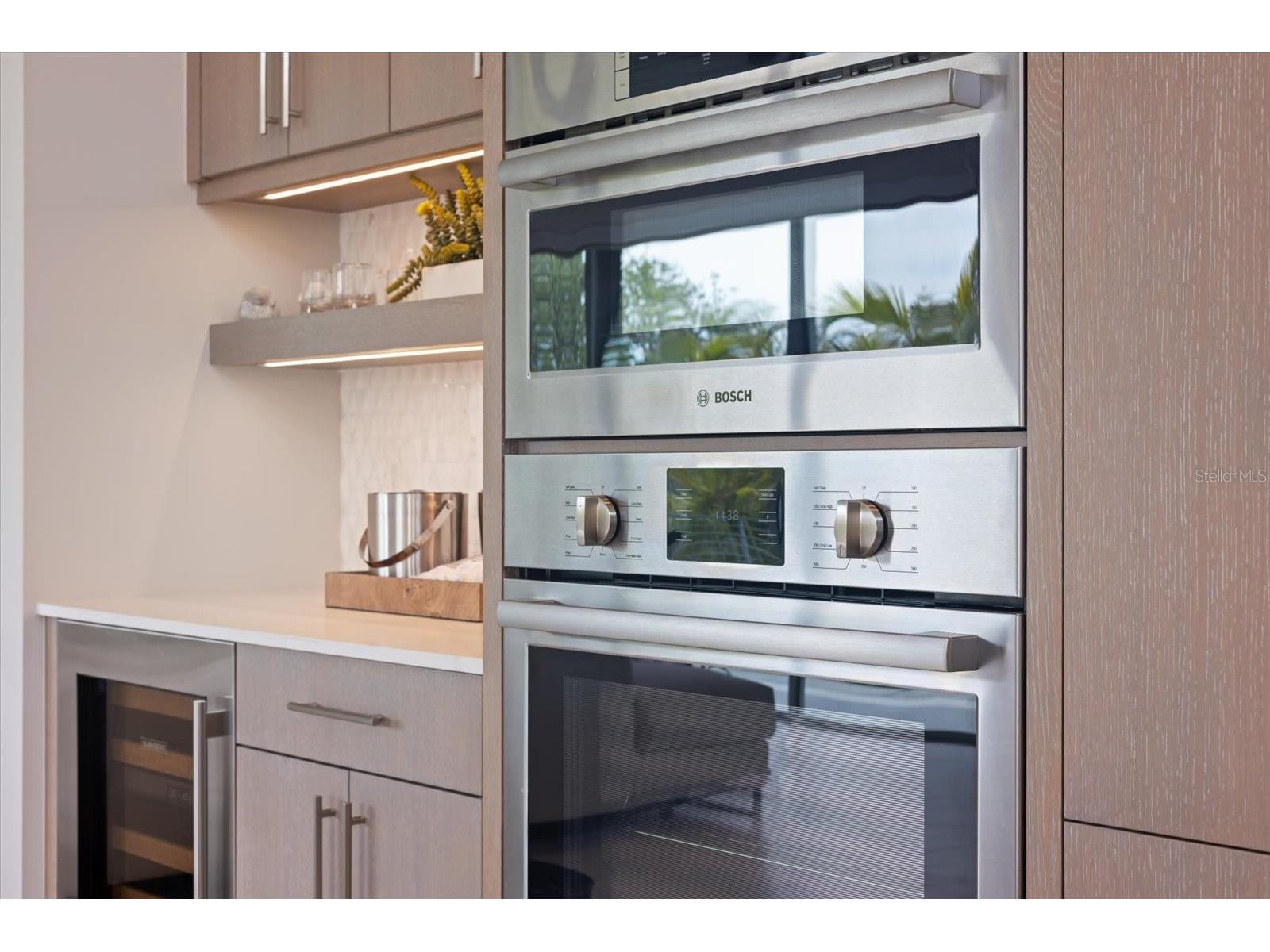 600 De Narvaez Drive Longboat Key FL 34228 A4679376 image22