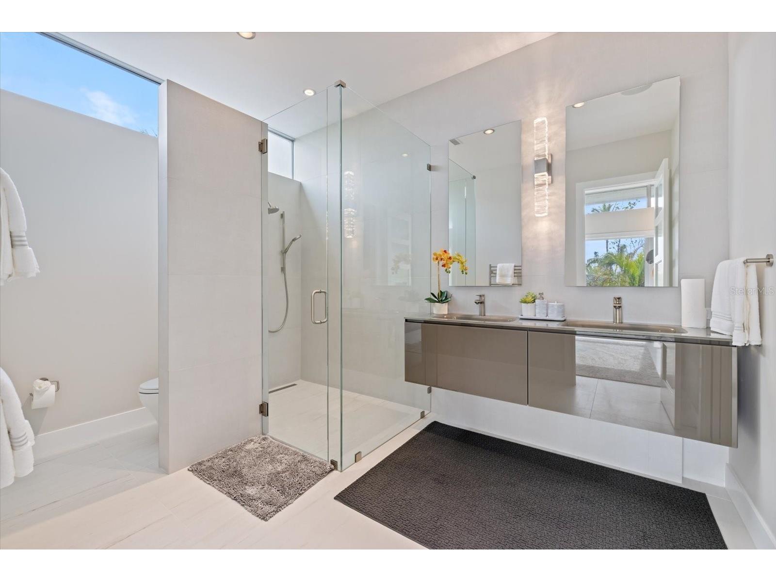 600 De Narvaez Drive Longboat Key FL 34228 A4679376 image33