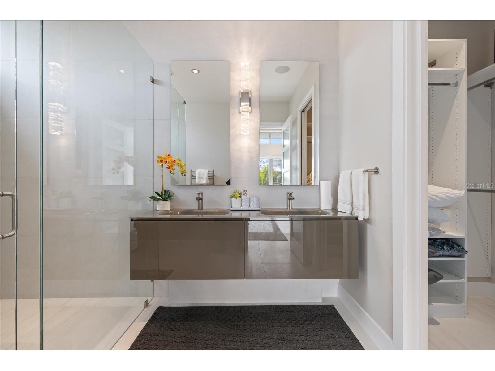600 De Narvaez Drive Longboat Key FL 34228 A4679376 image34