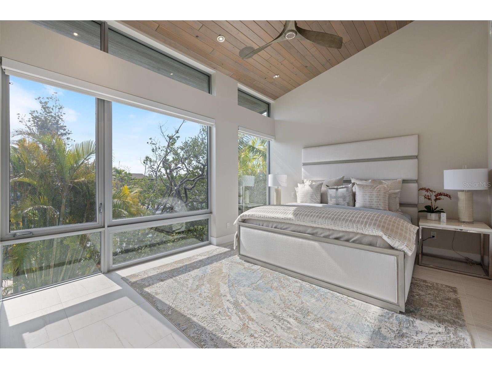 600 De Narvaez Drive Longboat Key FL 34228 A4679376 image38