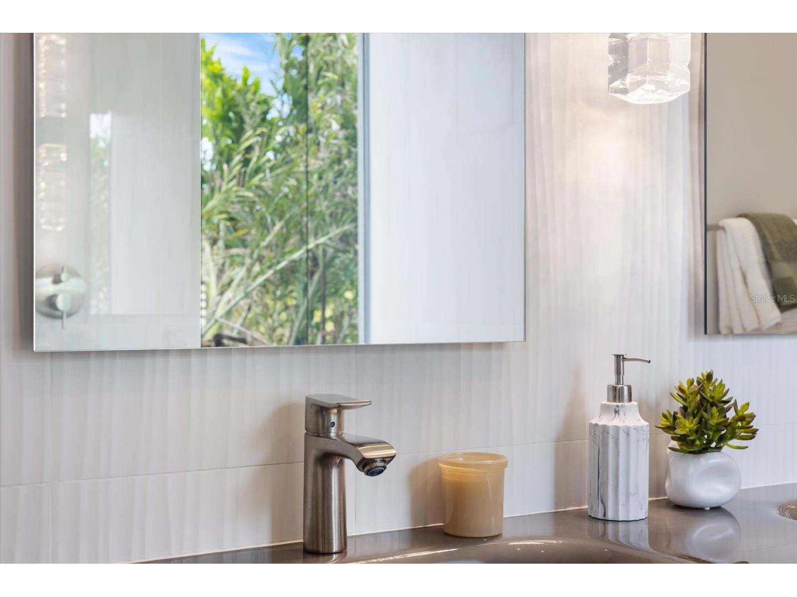 600 De Narvaez Drive Longboat Key FL 34228 A4679376 image58