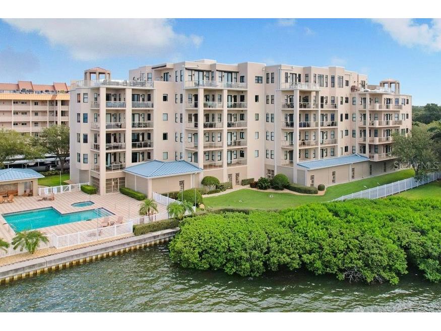 600 Edgewater Drive #202 Dunedin FL 34698 - GULF OF MEXICO TB8323727 image1