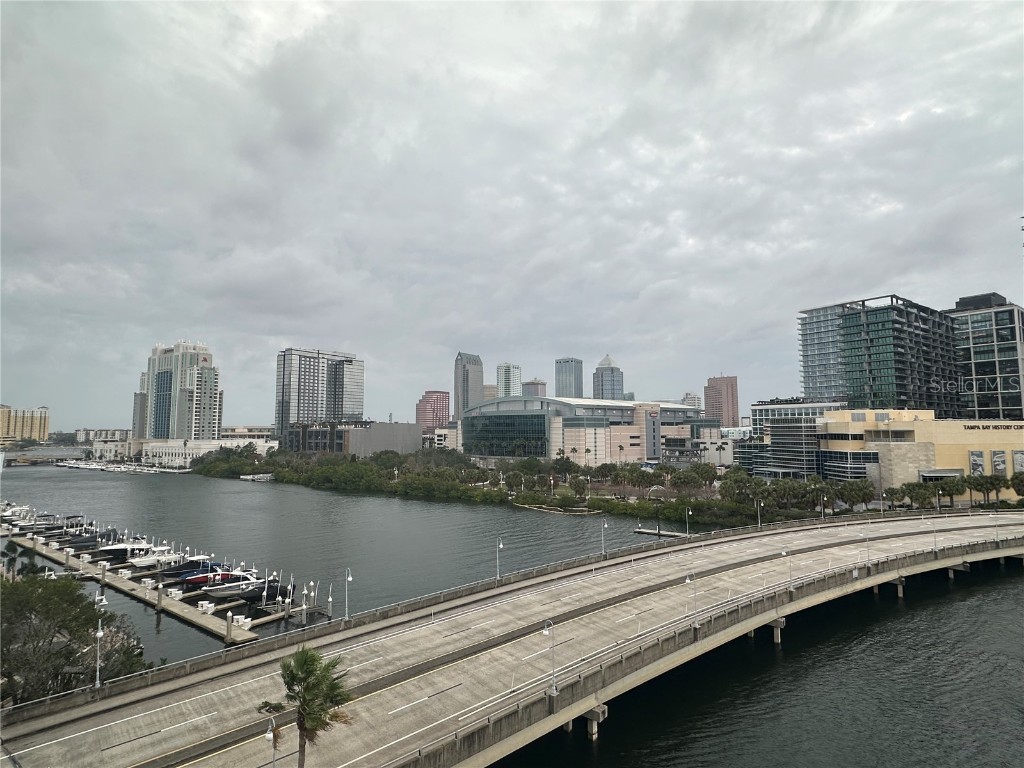 600 Garrison Cove Lane #7 Tampa FL 33602 - OLD TAMPA BAY T3495975 image1