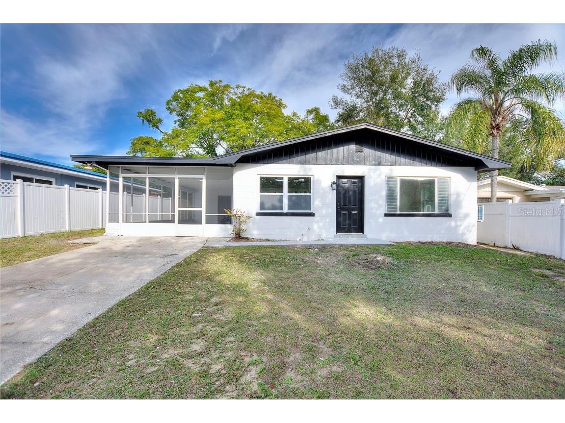 600 Lake Elizabeth Drive Winter Haven FL 33884 T3498752 image1