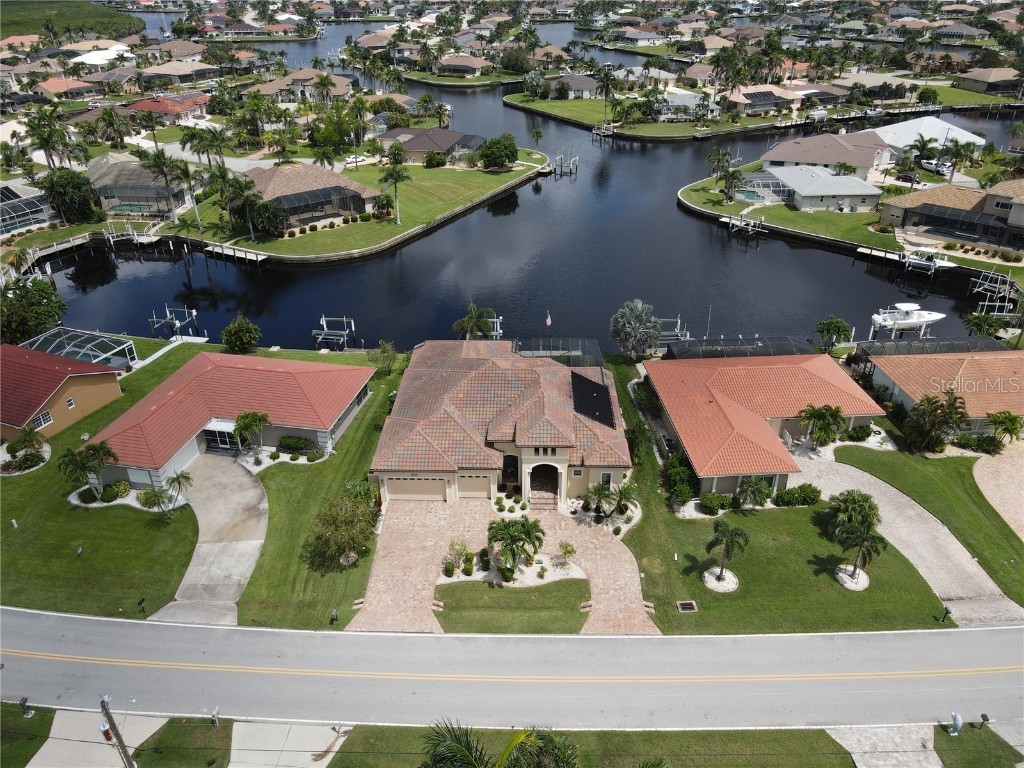 600 Macedonia Drive Punta Gorda FL 33950 C7514758 image1