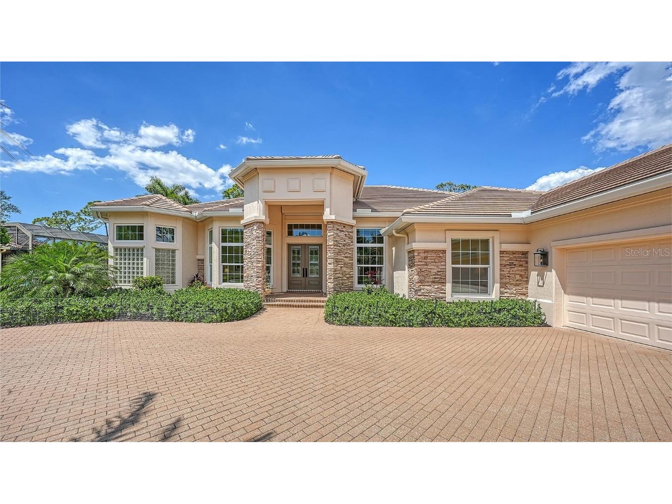 600 Macewen Drive Osprey FL 34229 A4566630 image1