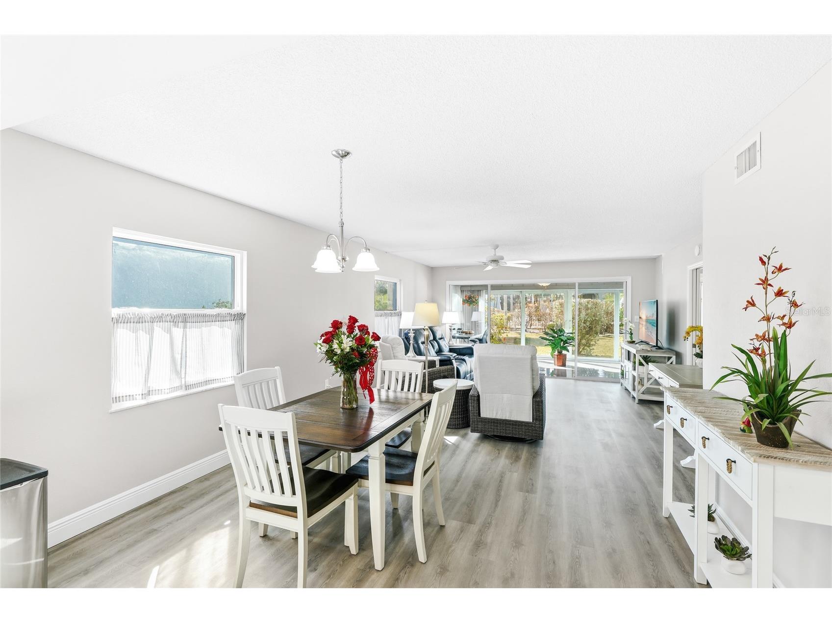 600 Manatee Avenue #116 Holmes Beach FL 34217 A4683381 image5