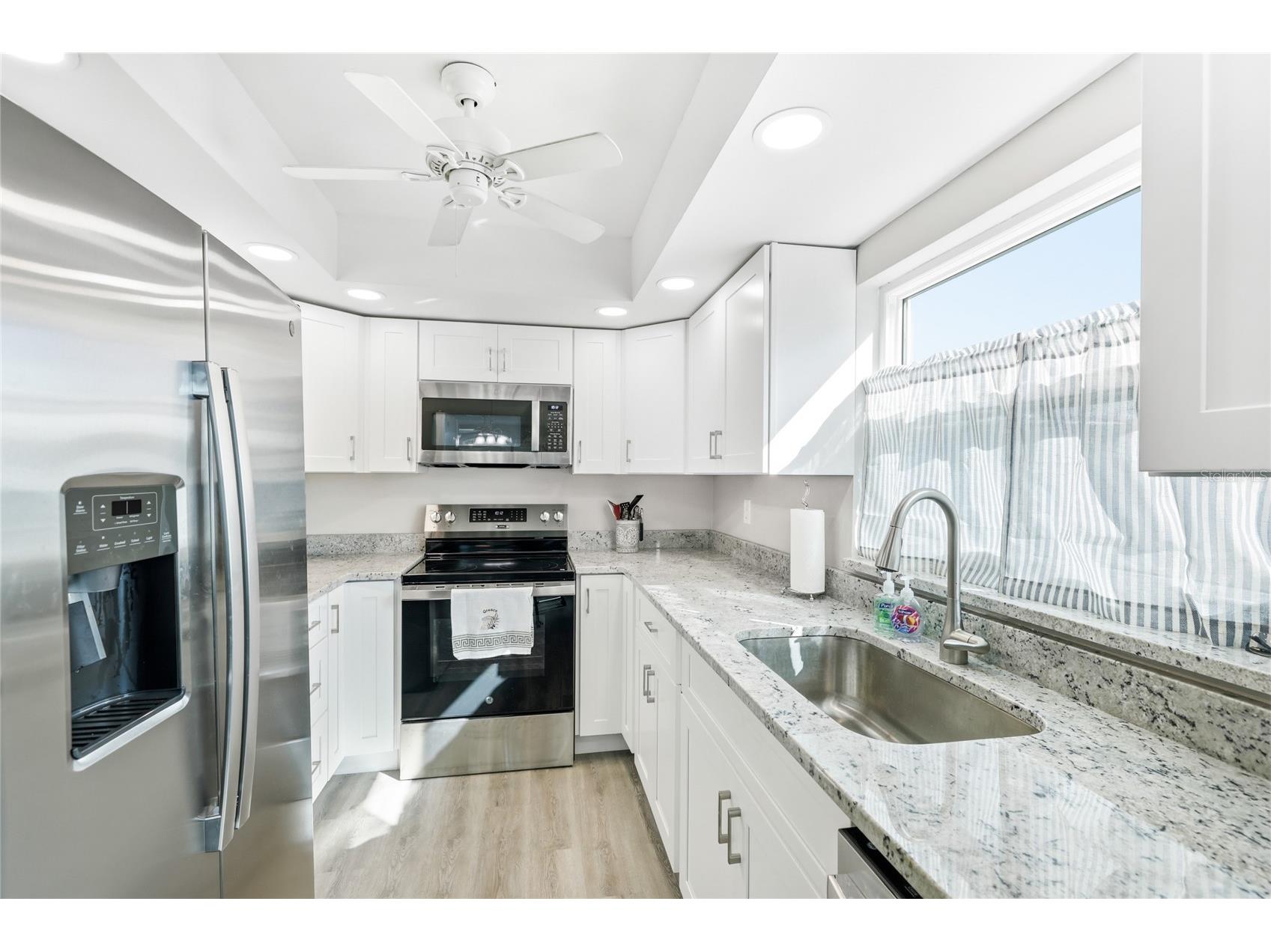 600 Manatee Avenue #116 Holmes Beach FL 34217 A4683381 image7